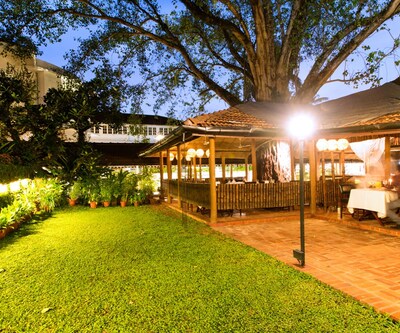 Casino Hotel - CGH Earth